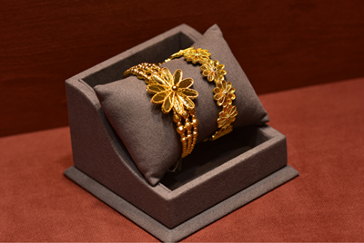 Show products in category Fine Gold Jewelry Picture for category Fine Gold Jewelry